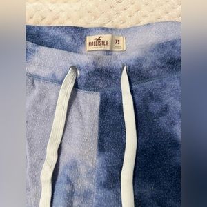Women’s Blue and Purple Hollister Sweat Pants